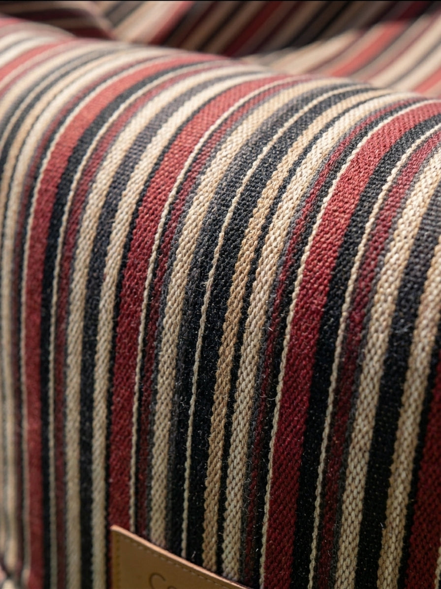 Bean bag red-brown-black striped