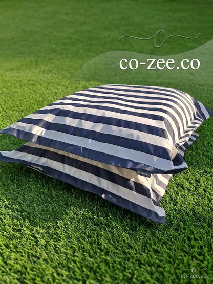 Pool pillow
